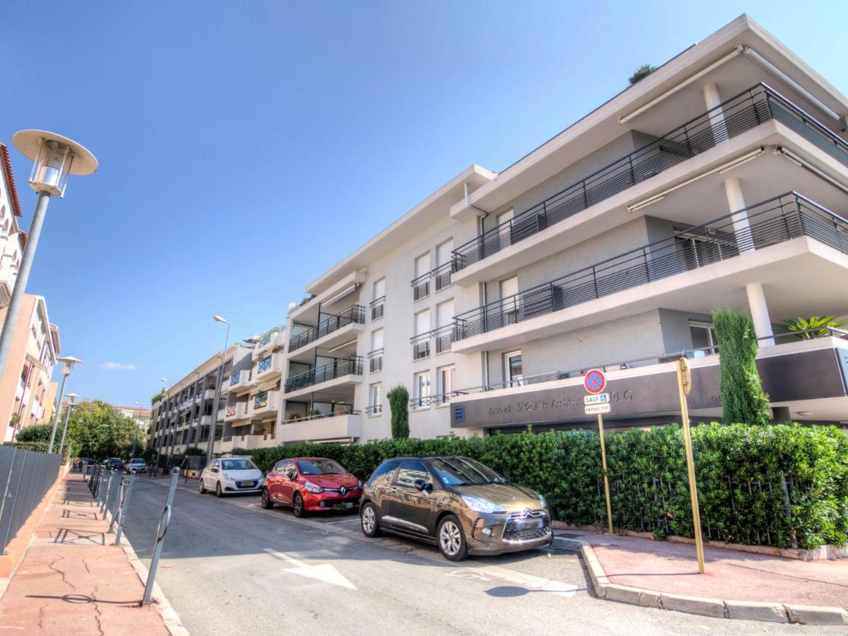 Apartment Le Magellan-2 By Interhome Saint-Raphaël Екстериор снимка