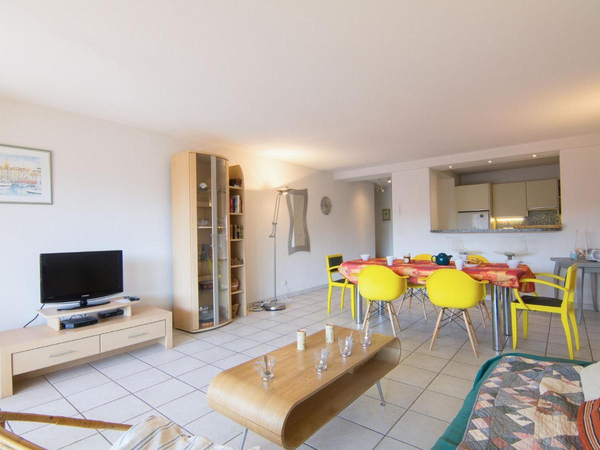 Apartment Le Magellan-2 By Interhome Saint-Raphaël Екстериор снимка